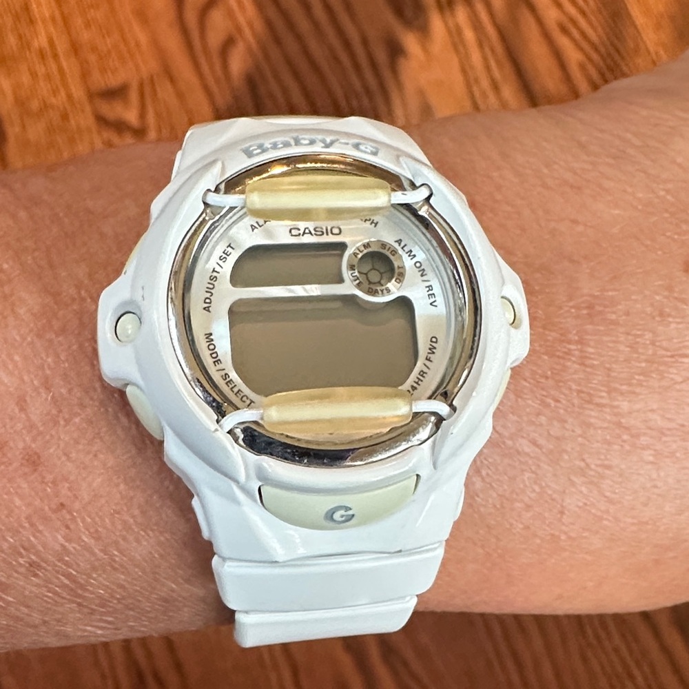 Casio Baby-G White and Gold Smartwatch